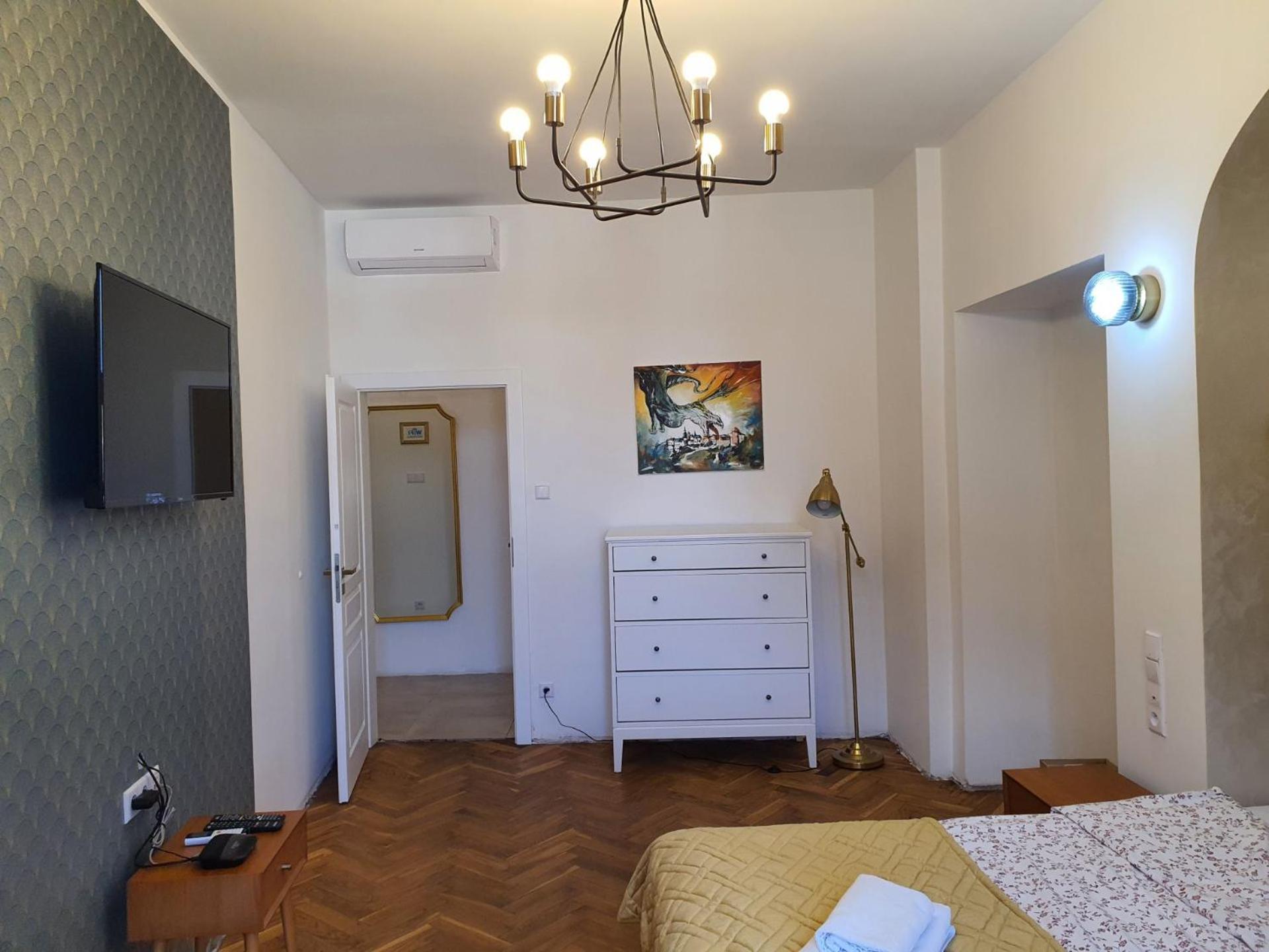 Apartment Old Town 2 Ok *
